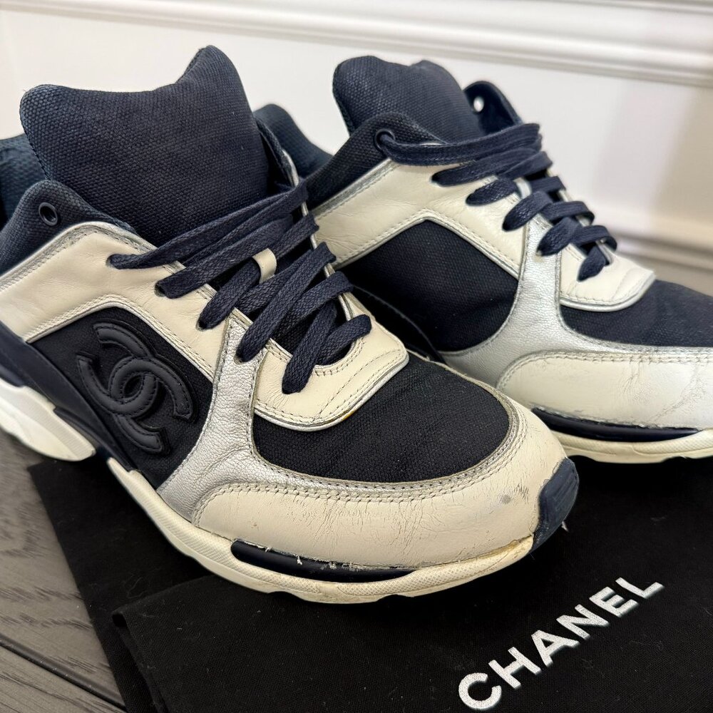 Authentic Chanel Sneakers Size 37 Navy Blue - Picture 7 of 8